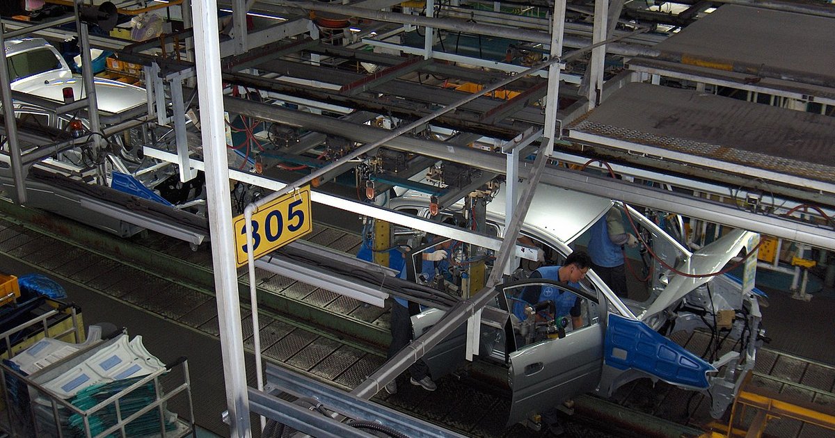 высокотехнологичный завод. ао редуктор-пм пермь. неликвиды оборудования. в новосибирском заводе кока кола. цех металлообработки.