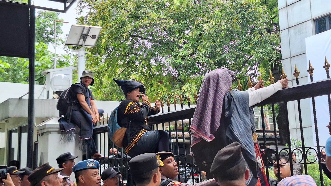 Dairi Prima mining protest Indonesia